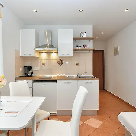 Apartament Snjezana 1064 *