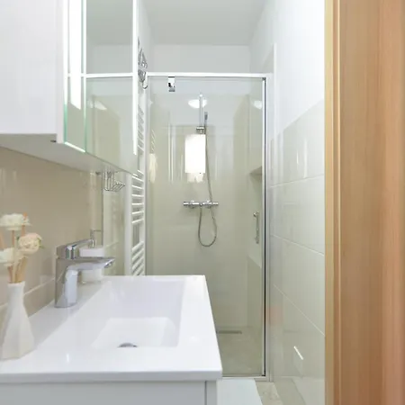 Snjezana 1064 Apartment